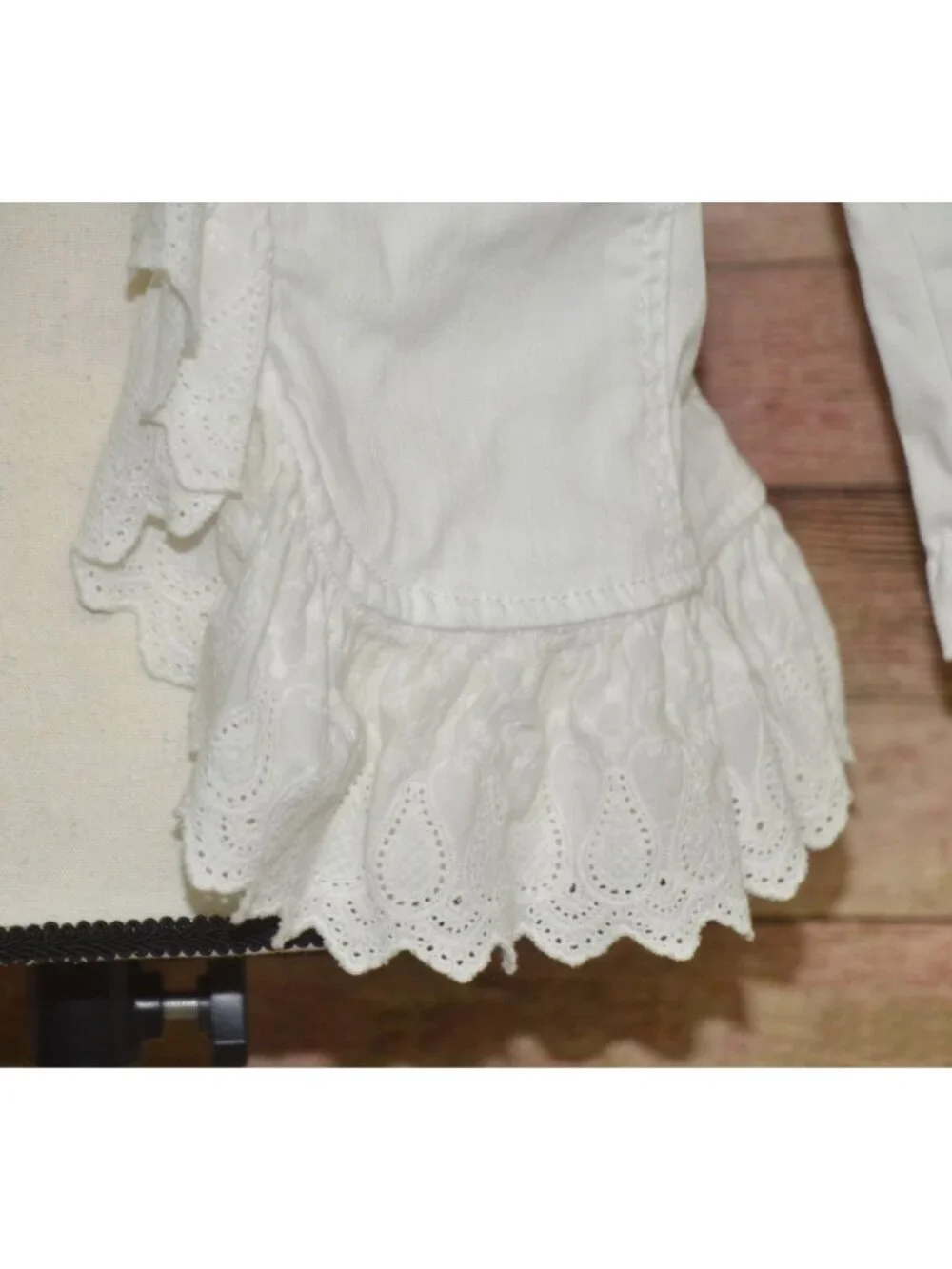 Ralph Lauren Jeans Co White Denim Ruffle Eyelet Lace Jacket Blazer Size 12 Boho - Picture 5 of 12